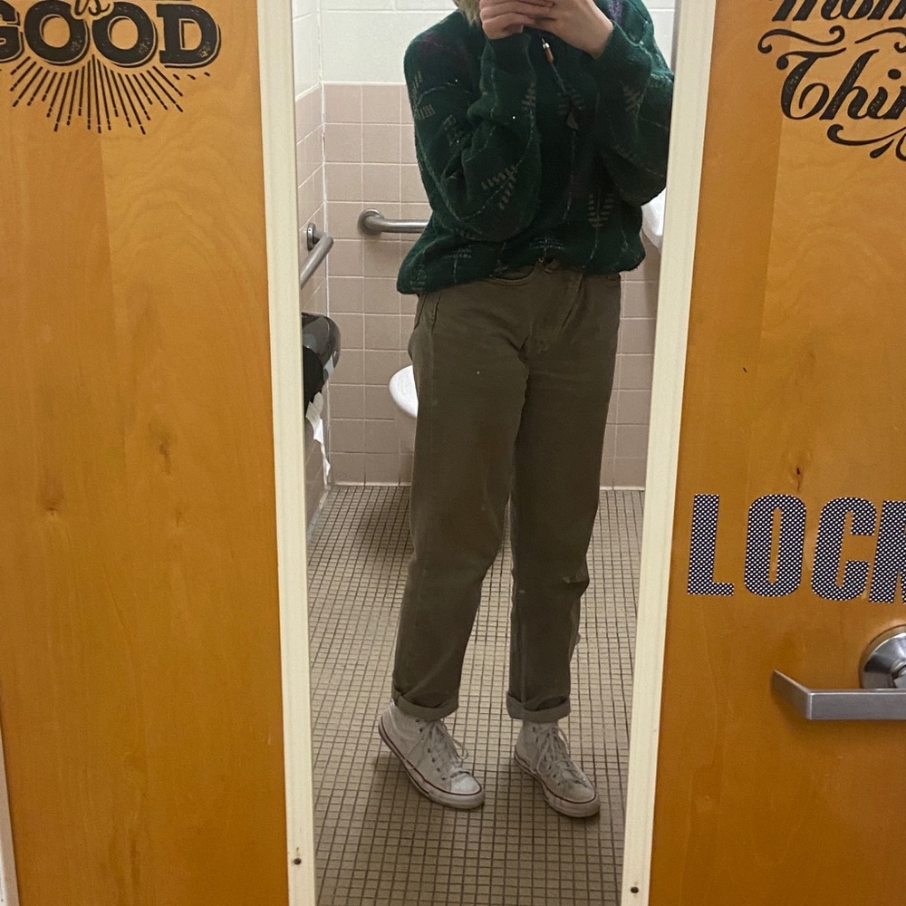 Meet your Posher, Abbey